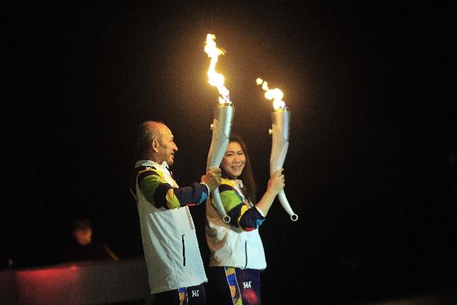 亚运会|“永恒之火”·文化之旅——雅加达亚运会火炬传递综述
